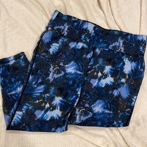 Livi Active Leggings - Size 18/20 - LIKE NEW